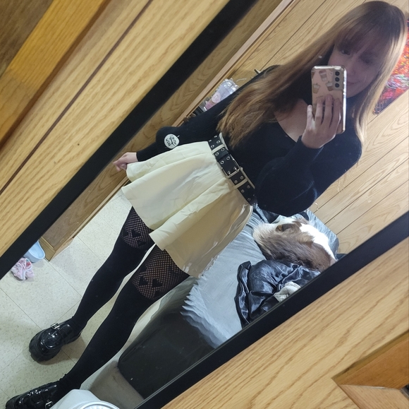 Meet your Posher, Kayla - Picture 4 of 7